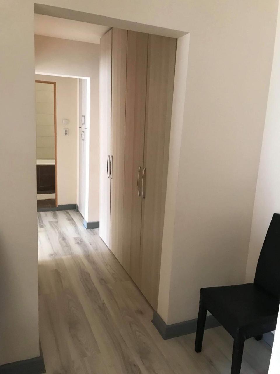 Boulevard Apartment Oradea Exterior foto